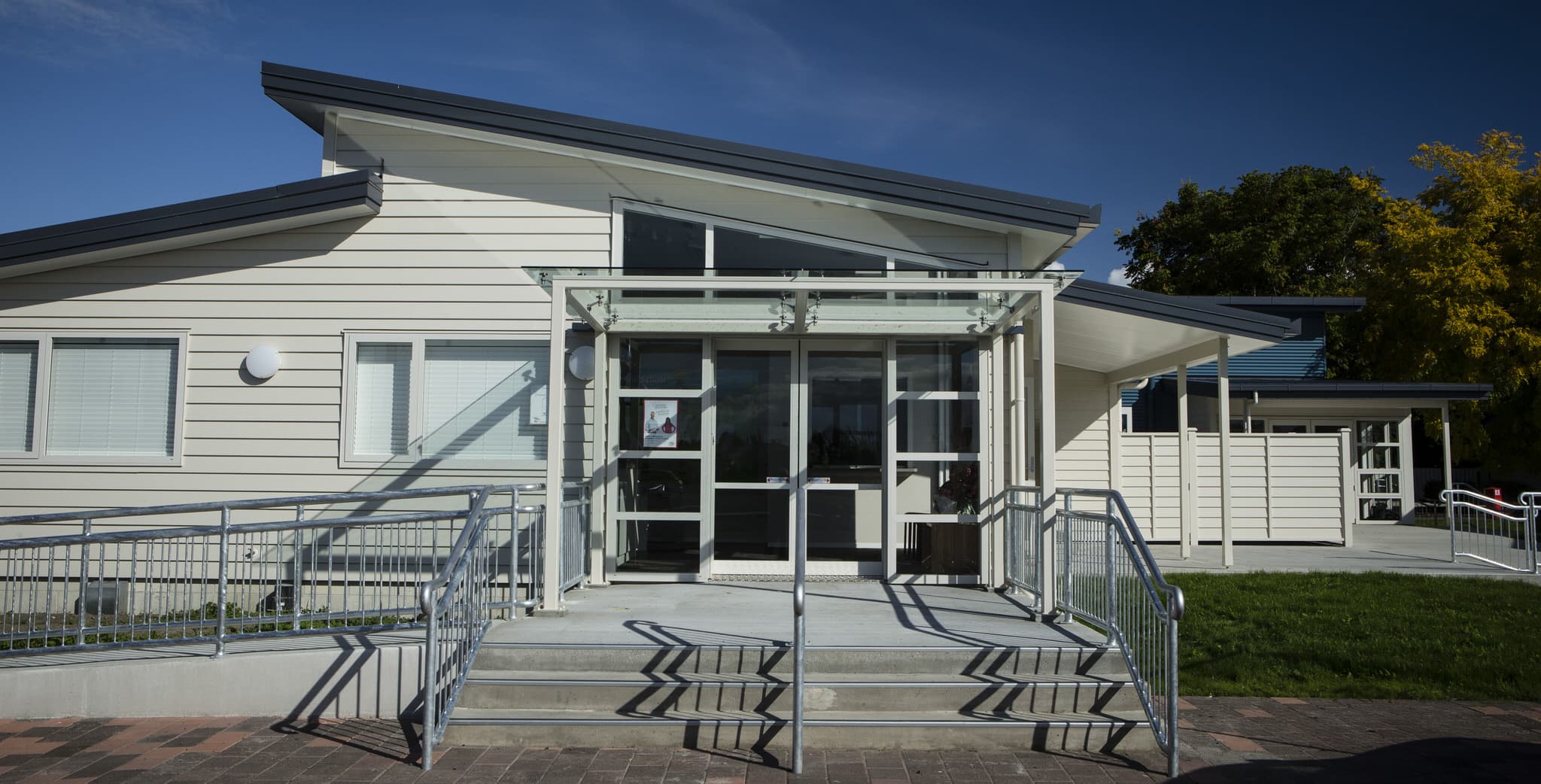 Henry Hill School - Exterior 1